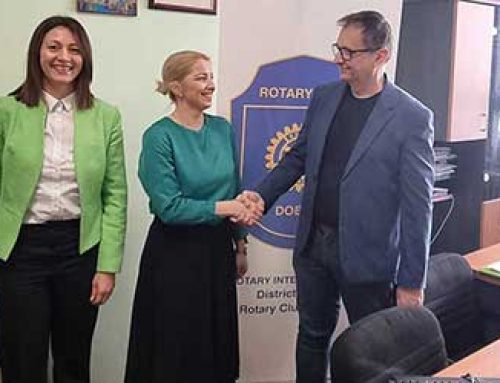 Vrijedna donacija iz Haßfurta za učenike OŠ „Sveti Sava“